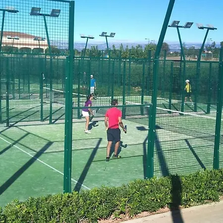Fabuloso Compuesto Por 4 Adosados De Lujo En Panoramica Golf 28 Personas Piscina Con Circuito * San Jorge (Castellon)